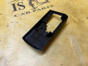 OSŁONA ZAŚLEPKA SZYNY PROWADNICY FOTELA PRZÓD PRAWY MERCEDES GL X166