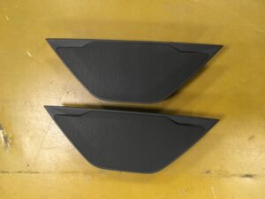 MASKOWNICA GŁOŚNIKA DESKI PEUGEOT 3008 5008 II 17R