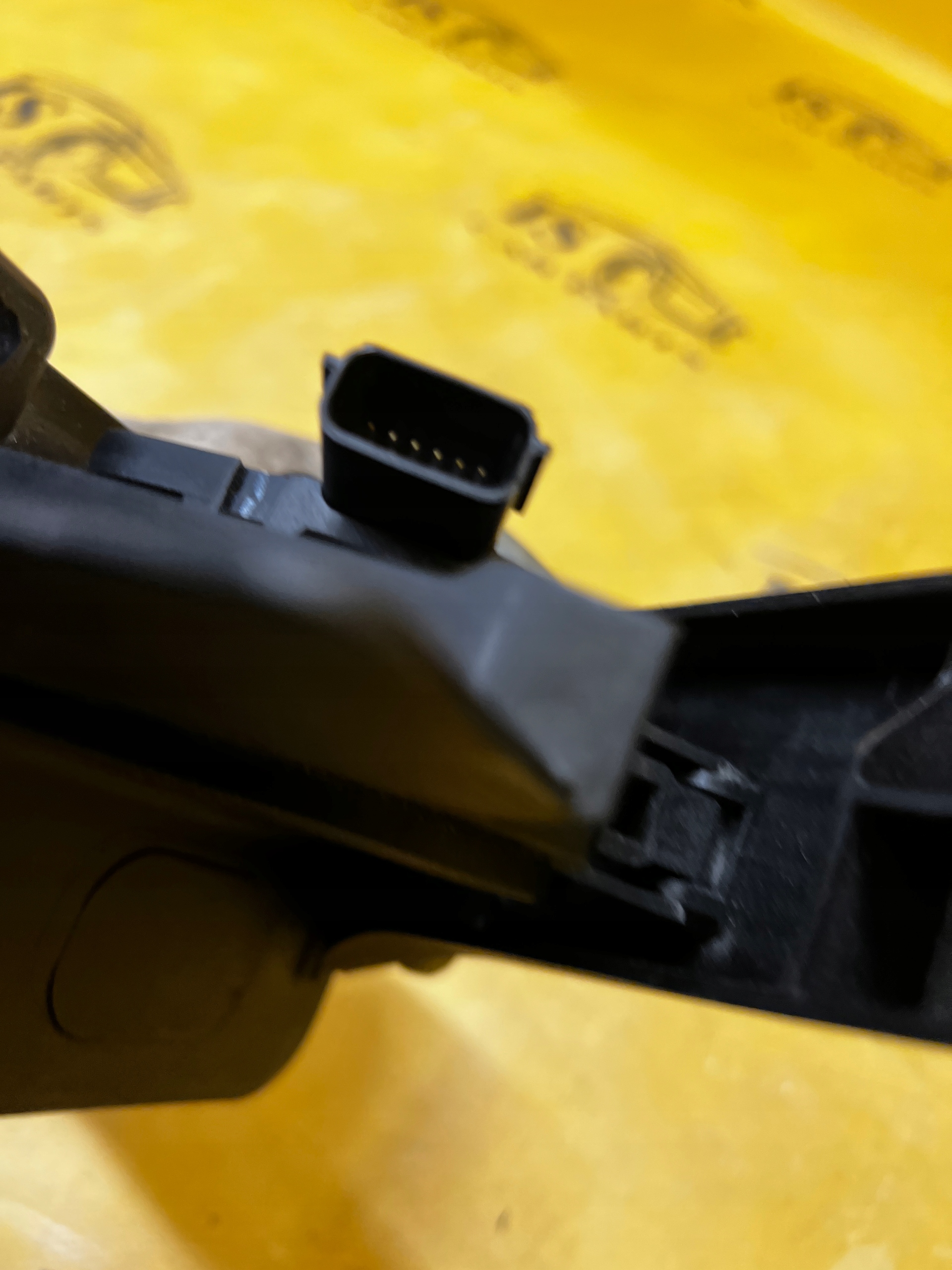 PEDAŁ POTENCJOMETR GAZU FORD EXPLORER MK6