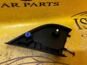 OSŁONA ZAŚLEPKA TRÓJKĄT LUSTERKA PRAWY DACIA SANDERO III 2021R