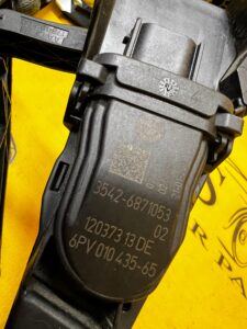 KOMPLET PEDAŁY HAMULCA GAZU POTENCJOMETR AUTOMAT BMW M5 F90