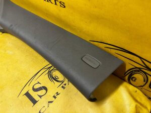 POSZYCIE OSŁONA OBUDOWA SŁUPKA PRZÓD A PRAWY PORSCHE PANAMERA 970 I LIFT