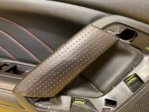 BOCZEK TAPICERKA DRZWI LEWY PRZÓD PEUGEOT 308 T9 GTI GT LINE