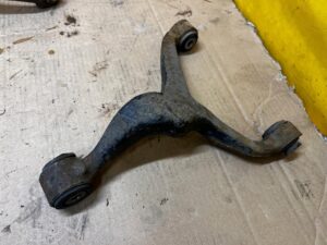 WAHACZ TYŁ TYLNY PRAWY PEUGEOT 508 I 2.0 HDI RXH 4HYBRID