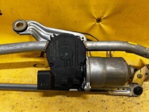 KOMPLETNY MECHANIZM WYCIERACZEK SILNIK SILNICZEK SKODA SCALA KAMIQ EUROPA