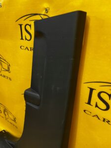 OSŁONA POSZYCIE SŁUPKA B PRAWE FORD ESCAPE MK4 1.5 EB