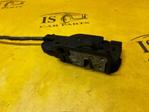 ZAMEK DRZWI TYŁ LEWY MERCEDES C-KLASA W206