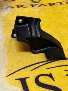 OSŁONA PLASTIK ZAŚLEPKA ALTERNATORA FORD ESCAPE MK4 1.5 EB