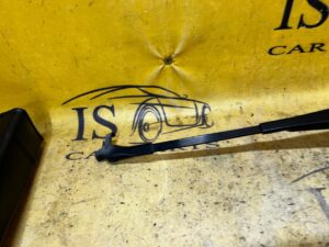 RAMIE WYCIERACZKI PRAWE PORSCHE CAYENNE II 7P5