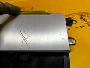 SCHOWEK ZAPALNICZKA POPIELNICZKA DEKOR AUDI SQ7 Q7 4M0