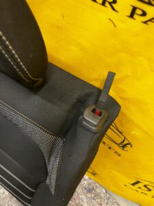 SIEDZISKO OPARCIE KANAPA FOTELE TYŁ TYLNA TYLNE DACIA SANDERO III STEPWAY