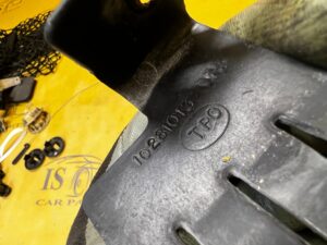 UCHWYT OSŁONY TERMICZNEJ AKUMULATORA CHEVROLET CORVETTE C5 97-04