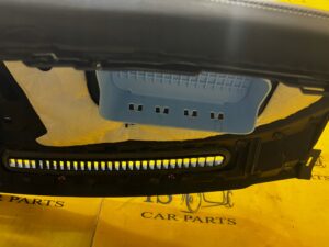 DESKA ROZDZIELCZA KOKPIT KONSOLA SKÓRA SKÓRZANA FORD EXPLORER VI MK6 EU