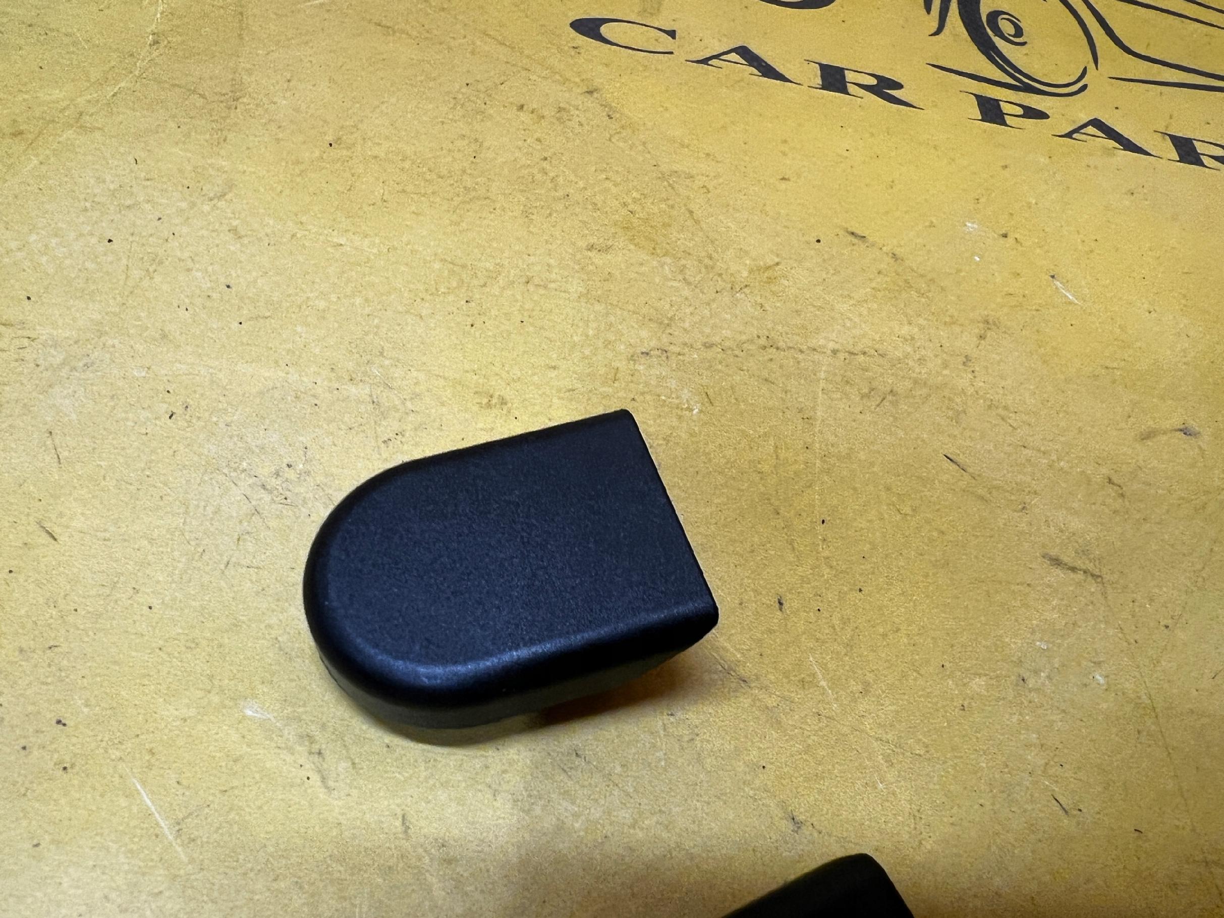 KOMPLET RAMIONA WYCIERACZKI PRZÓD SUBARU FORESTER VI SL 25- EU