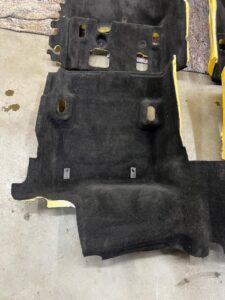 DYWAN PODŁOGA WYKŁADZINA WNĘTRZA RANGE ROVER VELAR L560 EU