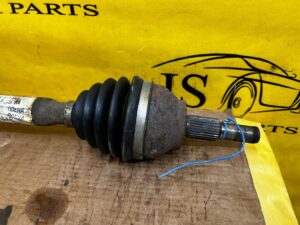 PÓŁOŚ PRZÓD PRZEDNIA PRAWY PRAWA FORD KUGA MK2 1.5 TDCI