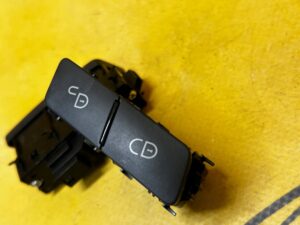 KOMPLET PRZEŁĄCZNIK PRZYCISK BLOKADY DRZWI LEWY PRAWY MERCEDES GL X166