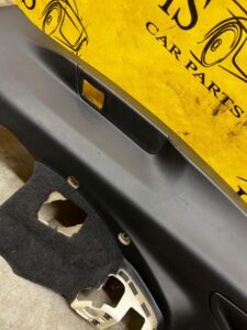 OSLONA NAKŁADKA POSZYCIE SŁUPKA TYŁ PRAWA PRAWY PORSCHE PANAMERA 970 I LIFT