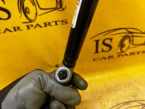 NIEWYSTRZELONY PAS BEZPIECZEŃSTWA PRZÓD PRAWY TESLA MODEL 3 PRZEDLIFT