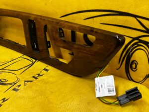 DEKOR OSŁONA LISTWA DRZWI DREWNO LED PRZÓD LEWY MERCEDES GL X166