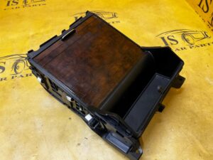 SCHOWEK UCHWYT NA KUBKI CUPHOLDER DREWNO MERCEDES GL X166