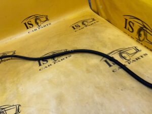 RURA SPUSTOWA ODPŁYW WODY Z SZYBERDACHU TYŁ PORSCHE PANAMERA 970 I LIFT