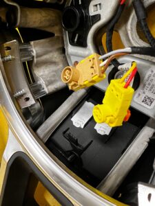 SKÓRZANA KIEROWNICA ŁOPATKI PORSCHE 911 991 LIFT