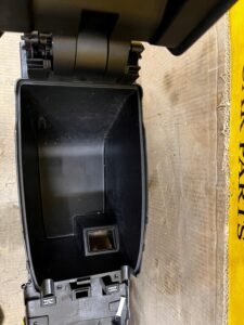 PODŁOKIETNIK SCHOWEK TUNELU KUGA MK3 ESCAPE MK4