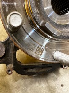 NOWA ZWROTNICA PIASTA PRZÓD PRAWY FORD BRONCO 2.7 V6 ECOBOOST 21-