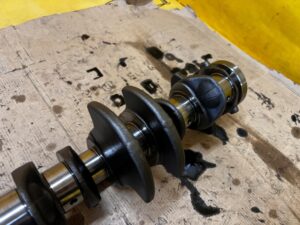 WAŁ KORBOWY RENAULT DACIA 1.5 BLUE DCI K9K U874