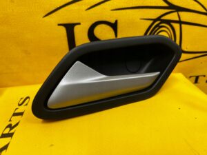 KLAMKA WEWNĘTRZNA DRZWI PRZÓD TYŁ LEWY LEWA DACIA SANDERO III STEPWAY