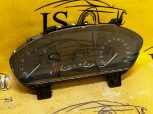 LICZNIK ZEGARY WYŚWIETLACZ FORD FIESTA MK8 BENZYNA