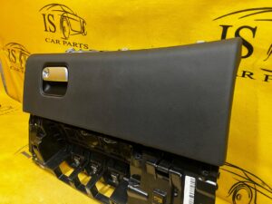 SCHOWEK PASAŻERA DESKI KONSOLI PRAWY PORSCHE PANAMERA 970 I LIFT