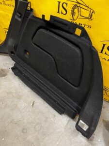 PRAWY BOCZEK BAGAŻNIKA TYŁ INFINITI Q30 QX30