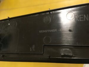 LISTWA OZDOBNA DEKOR KONSOLI RENAULT TALISMAN