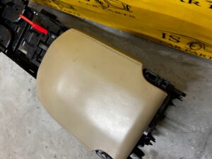 RANGE ROVER VOGUE L405 PODLOKIETNIK TUNEL KONSOLA