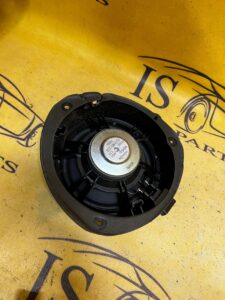 GŁOŚNIK DRZWI TYŁ TYLNYCH LEWY LEWYCH FORD RANGER MK5 V WILDTRAK