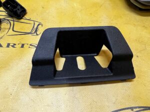 OSŁONA ZAŚLEPKA BAGAŻNIKA PASA TYŁ TYLNEGO FORD FIESTA MK8