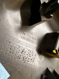 OSŁONA ZAŚLEPKA DESKI KONSOLI PRAWA PEUGEOT 308 II T9