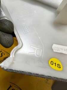 OSŁONA POSZYCIE ZAŚLEPKA SŁUPKA PRAWE AUDI A4 B9