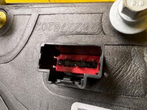 LUSTERKO ZEWNĘTRZNE PRAWE 5 PIN AYSTENT FORD ESCAPE MK4 USA