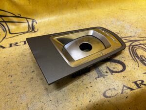 OSŁONA ZASLEPKA DEKOR RAMKA BIEGÓW TUNELU PORSCHE PANAMERA 970 POLIFT