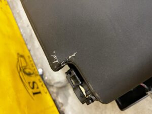 SCHOWEK TUNELU PODŁOKIETNIK LR L462 DISCOVERY V