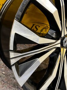 FELGA ALUMINIOWA 8.0 J x 20″ 5×114.3 ET 40 RENAULT ESPACE VI