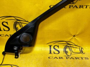 LISTWA RAMKA SZYBY DRZWI PRZÓD PRAWA PRAWY RANGE ROVER EVOQUE II L551