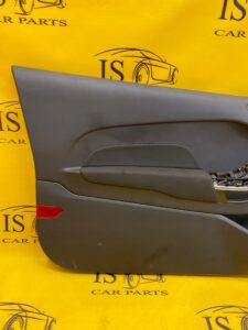 BOCZEK TAPICERKA DRZWI LEWY PRZÓD FORD FIESTA MK8