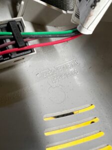 OBUDOWA OSŁONA LUSTERKA CZUJNIK TEMPERATURY KLIMATYZACJI RENAULT CLIO IV