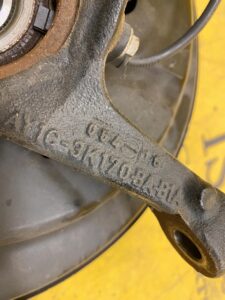 NOWA ZWROTNICA PIASTA PRAWA FORD FIESTA MK7