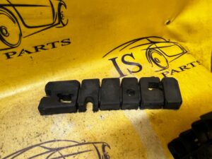 WYGŁUSZENIE GĄBKA PROGU BAGAŻNIKA PORSCHE CAYENNE II 7P5 LIFT 92A