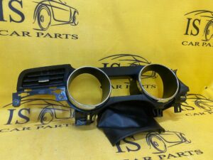 OSŁONA RAMKA LICZNIKA ZEGARÓW FORD MUSTANG MK6 VI